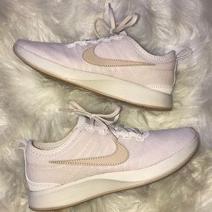 Nude/Tan Women’s Nike’s